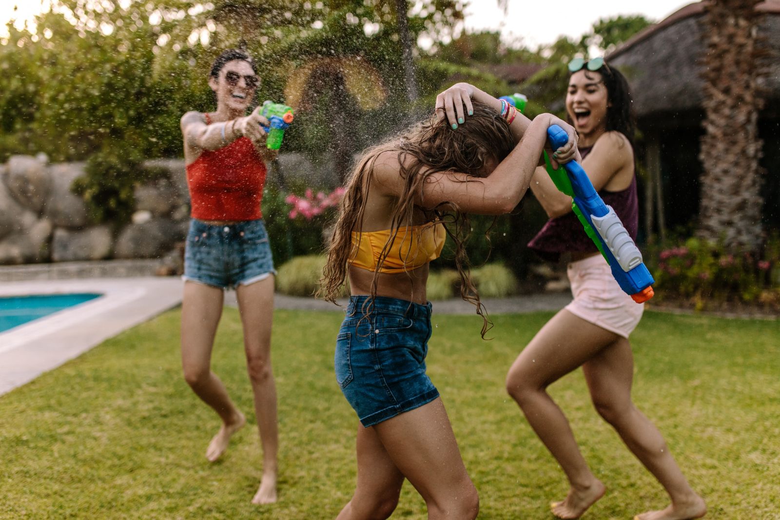 22 Things Every Lazy Party Host Needs